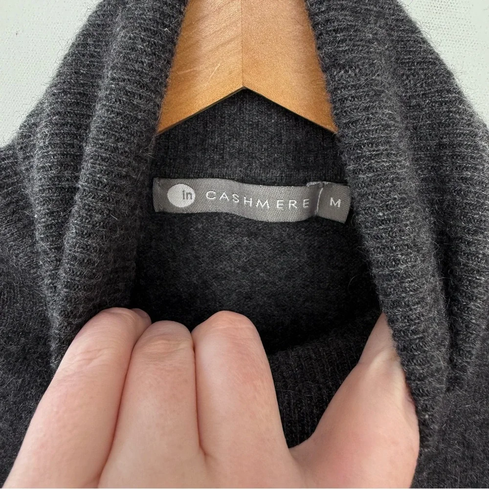 incashmere gray turtleneck - Picture 5 of 5